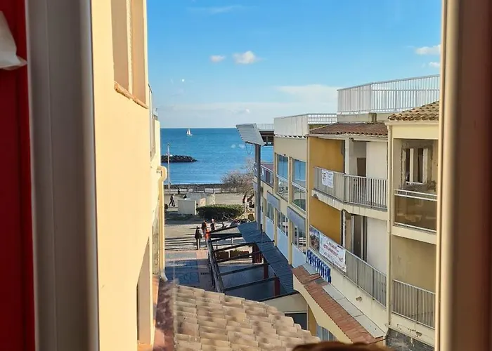 Apartment Capri Bali 56, Superb Renove, Vue Mer, Parking, Wifi Agde